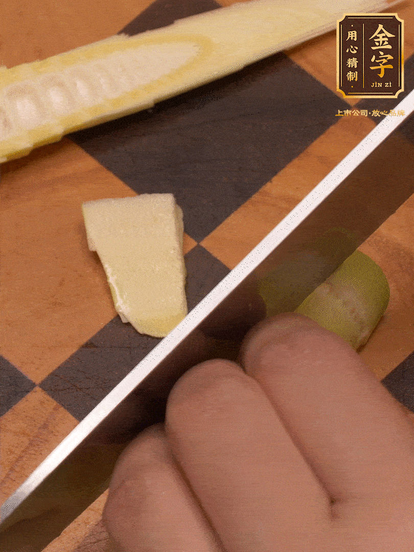 雷筍，剝?nèi)ネ鈿ぃ谐啥?>
					</div>
					<span>步驟 3/7</span>
					<p>雷筍，剝?nèi)ネ鈿ぃ谐啥?/p>
				</li><li>
					<div   id=