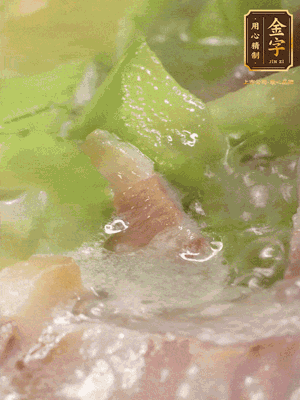 加一點(diǎn)糖、1碗開水煮到絲瓜半透明